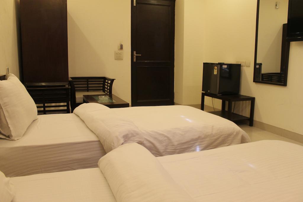 Airport Hotel Jet Inn Suites Νέο Δελχί Εξωτερικό φωτογραφία