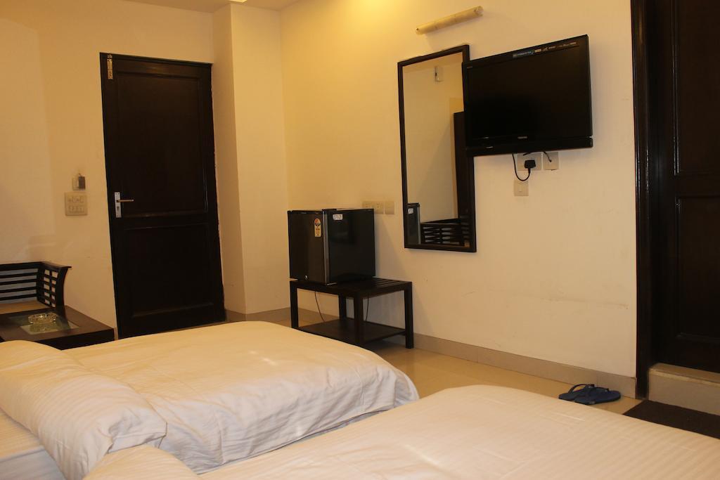 Airport Hotel Jet Inn Suites Νέο Δελχί Εξωτερικό φωτογραφία