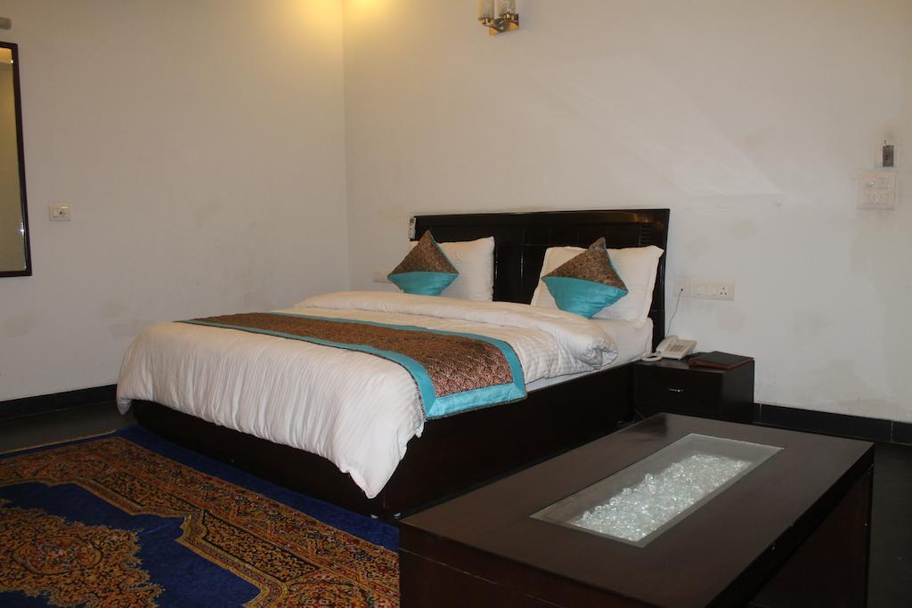 Airport Hotel Jet Inn Suites Νέο Δελχί Εξωτερικό φωτογραφία