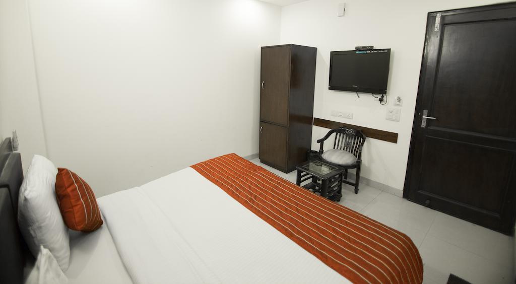 Airport Hotel Jet Inn Suites Νέο Δελχί Εξωτερικό φωτογραφία