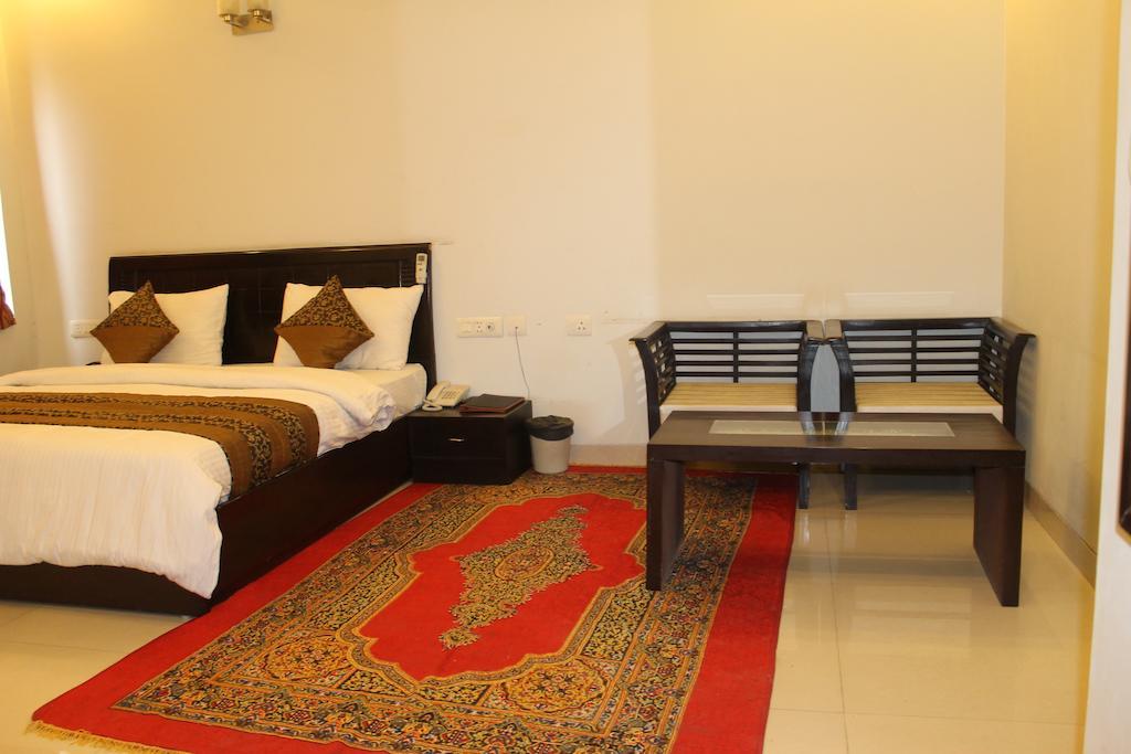 Airport Hotel Jet Inn Suites Νέο Δελχί Δωμάτιο φωτογραφία