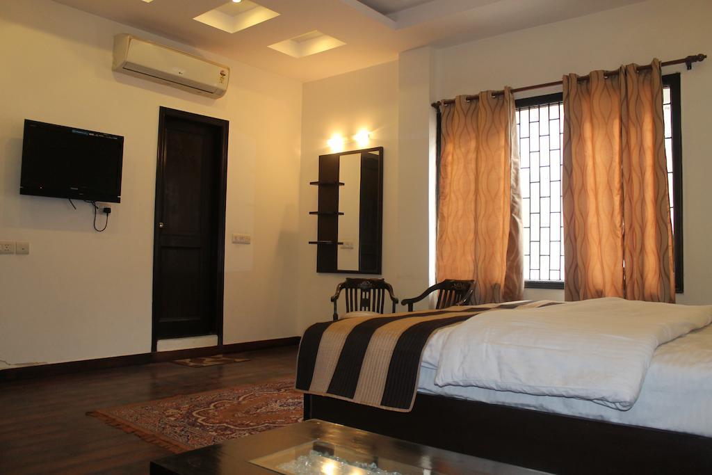 Airport Hotel Jet Inn Suites Νέο Δελχί Δωμάτιο φωτογραφία